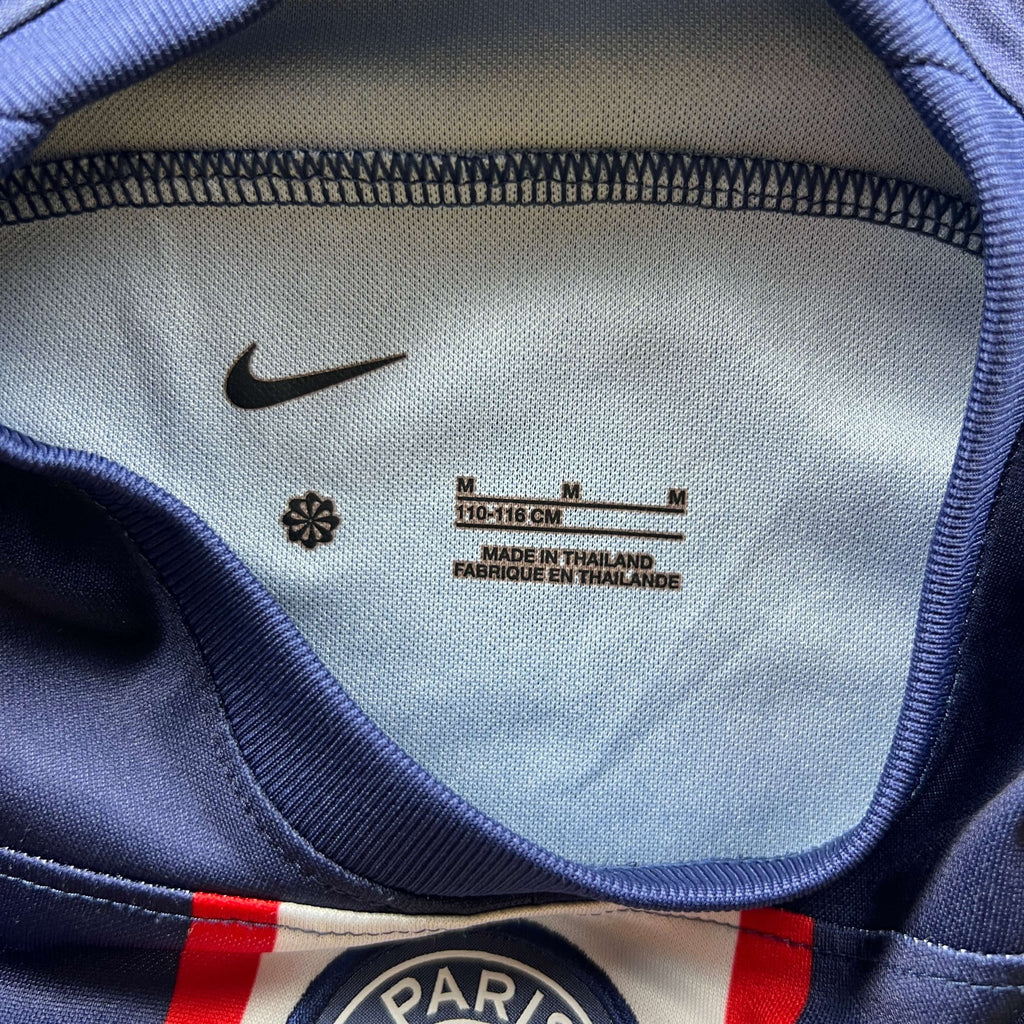 PSG Paris Saint-Germain 2022-23 Nike home football shirt size Kids M (110-116)