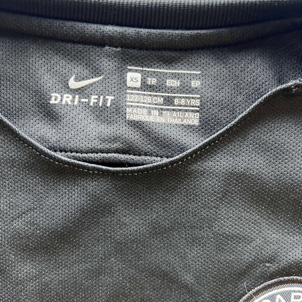PSG Paris Saint-Germain 2017-18 Nike third football shirt size Boys XS (122-128)