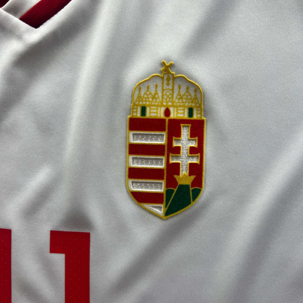 Hungary 2016-18 Adidas away Németh Krisztián football shirt size S