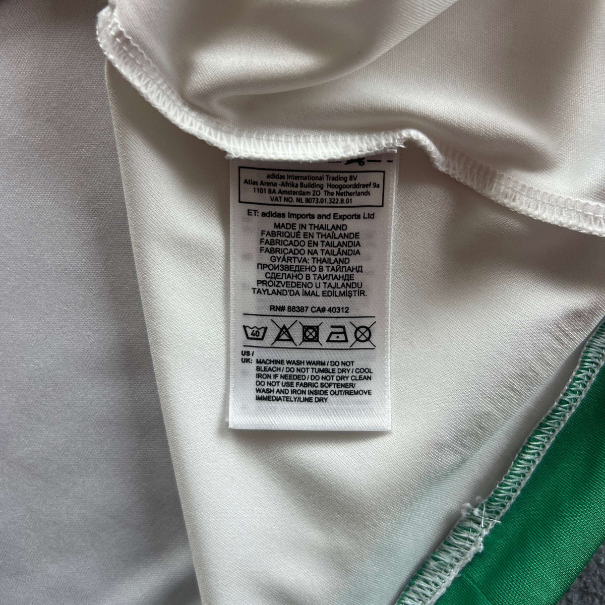 Hungary 2016-18 Adidas away Németh Krisztián football shirt size S