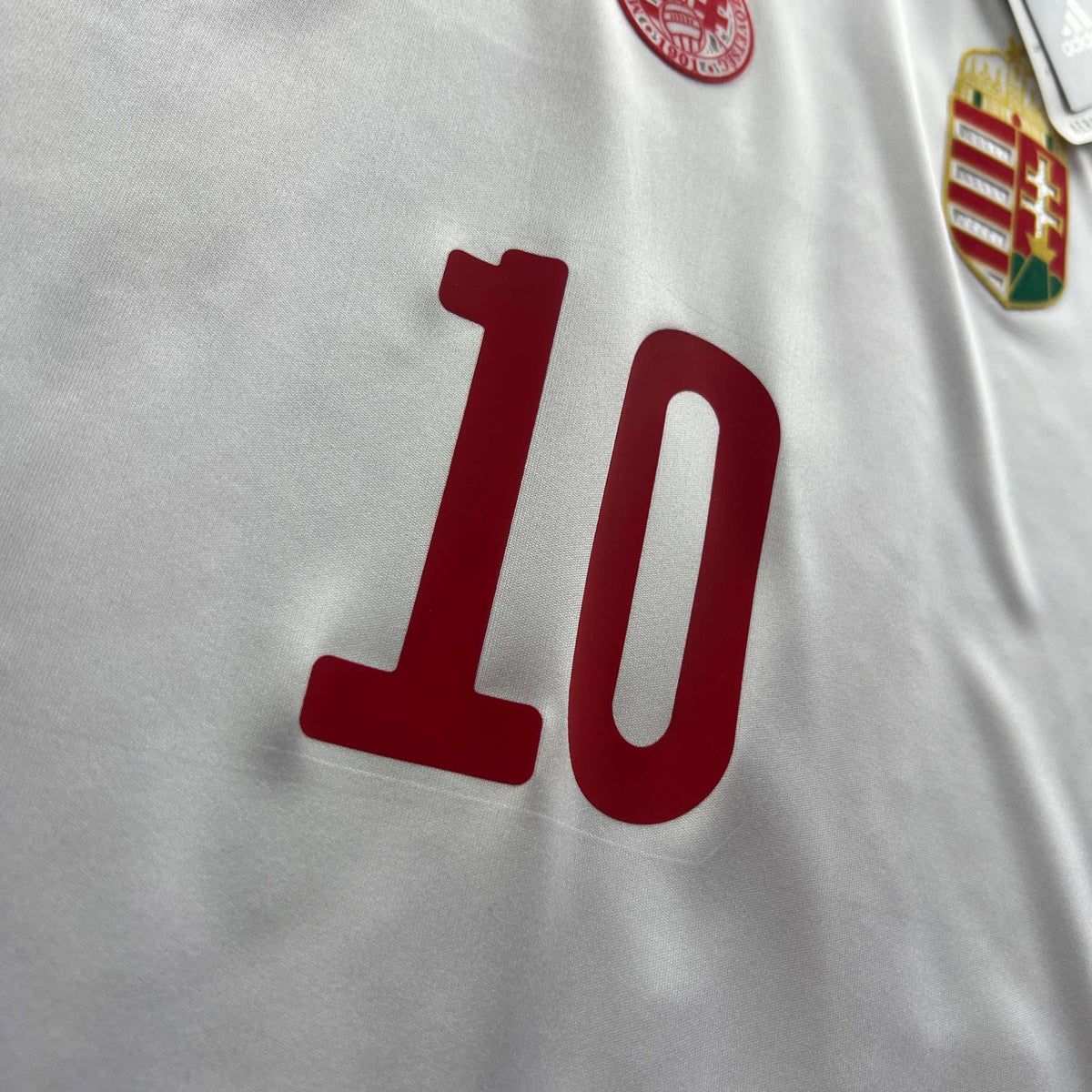 Hungary 2020-22 Adidas away Szoboszlai Dominik *NEW* football shirt size M