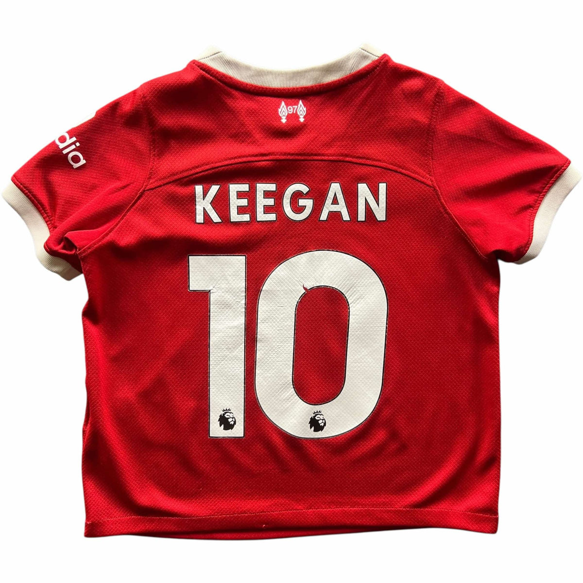 Liverpool 2023-24 Nike home „Keegan” football shirt size Kids M (110-116)