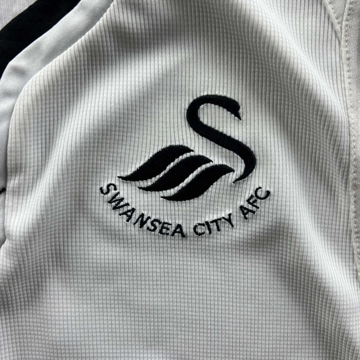 Swansea 2019-20 Joma home #9 football shirt size M