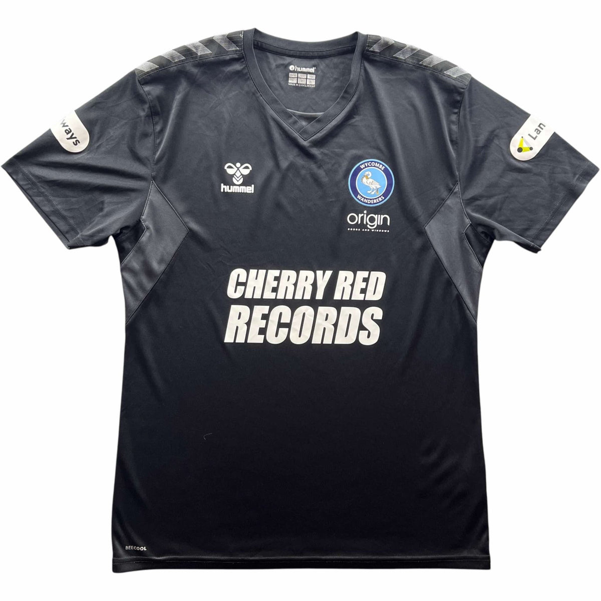 Wycombe Wanderers 2021-22 Hummel training football shirt size L