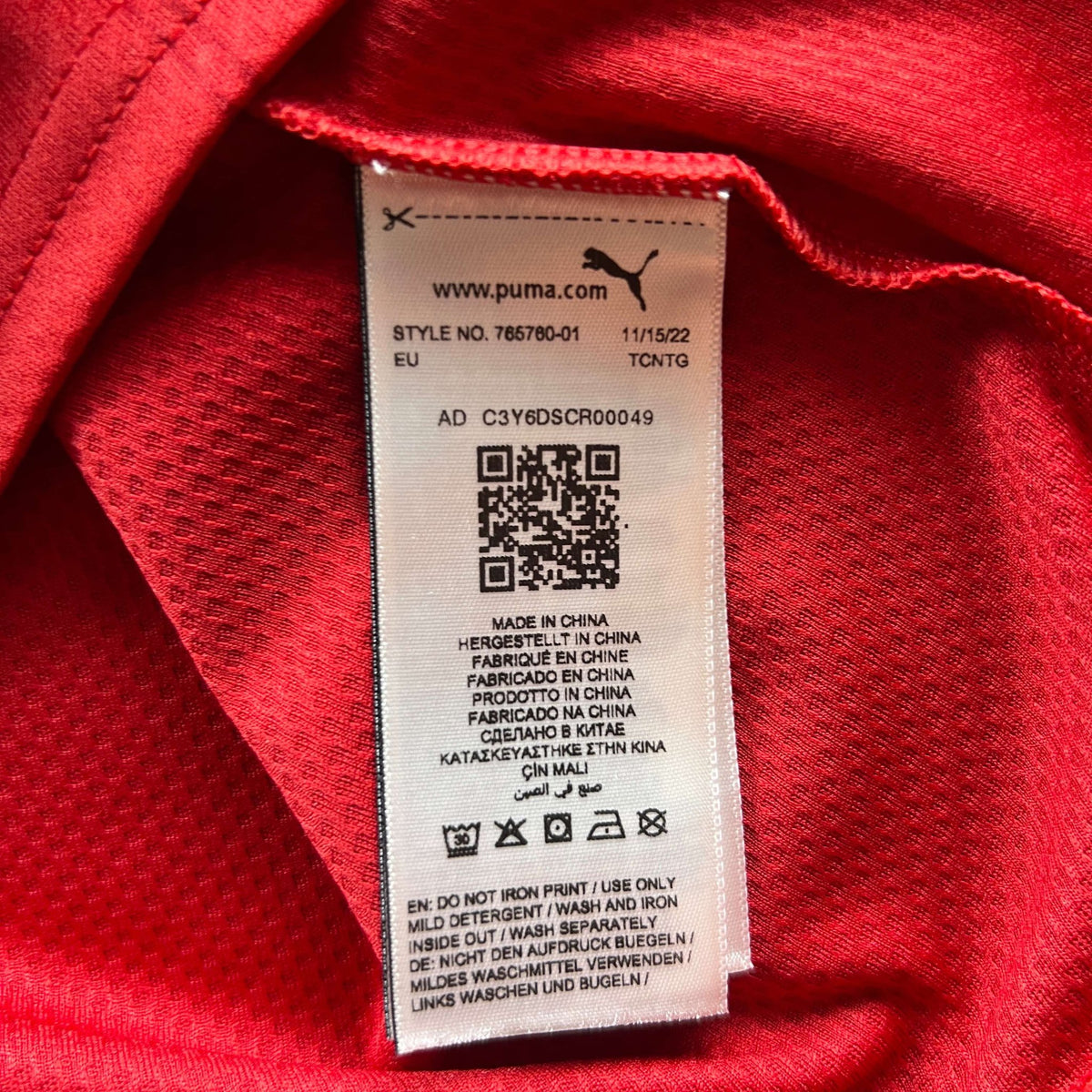 Serbia 2022-24 Puma home football shirt size L