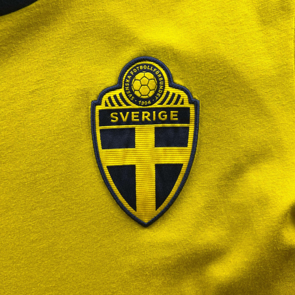Sweden 2022 Adidas t-shirt size S