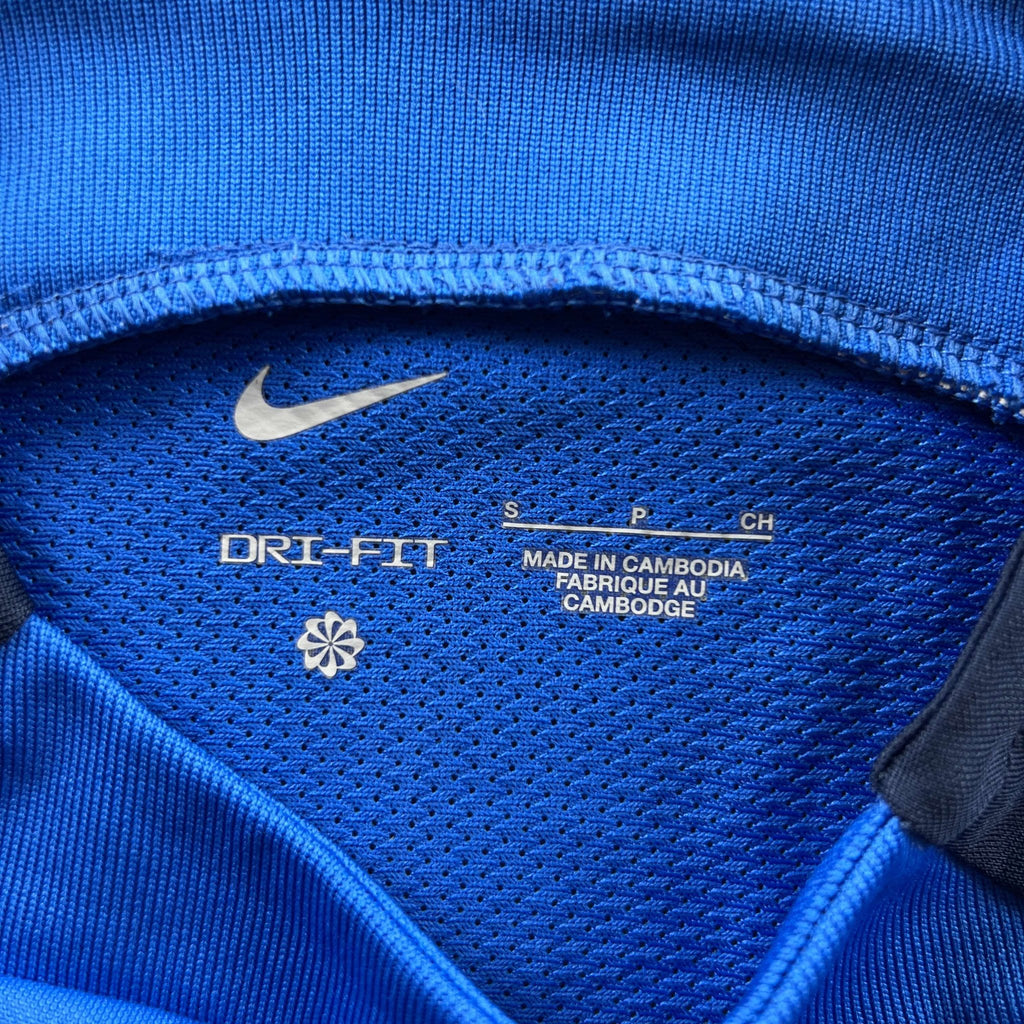 Genk 2022-23 Nike training football shirt size S