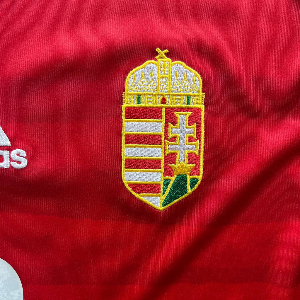 Hungary 2020-22 Adidas home #2 football shirt size M