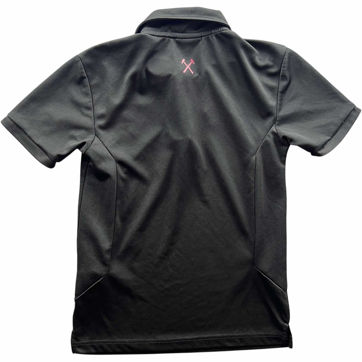 West Ham United Umbro t-shirt size Boys M (146)