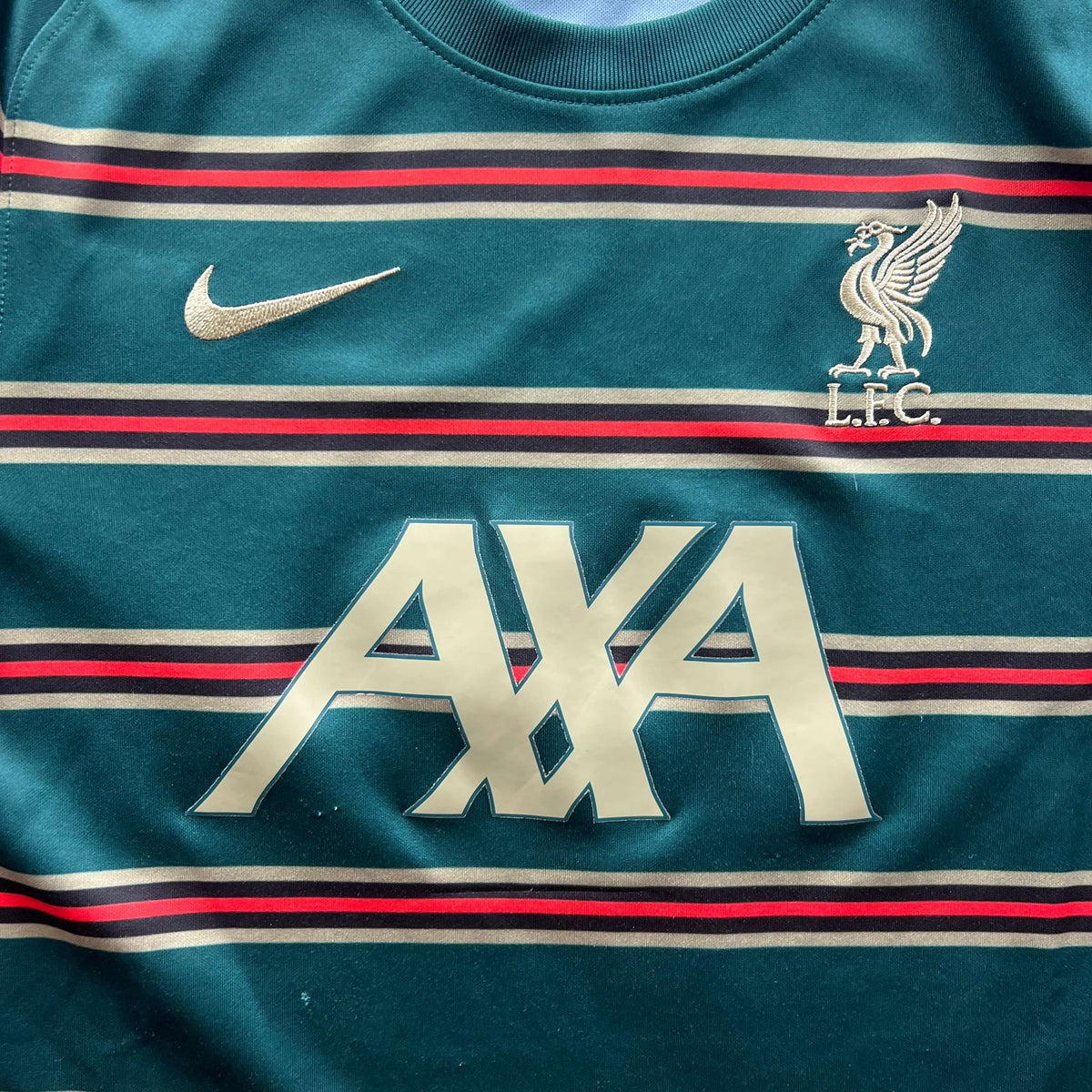 Liverpool 2021-22 Nike training football shirt size S