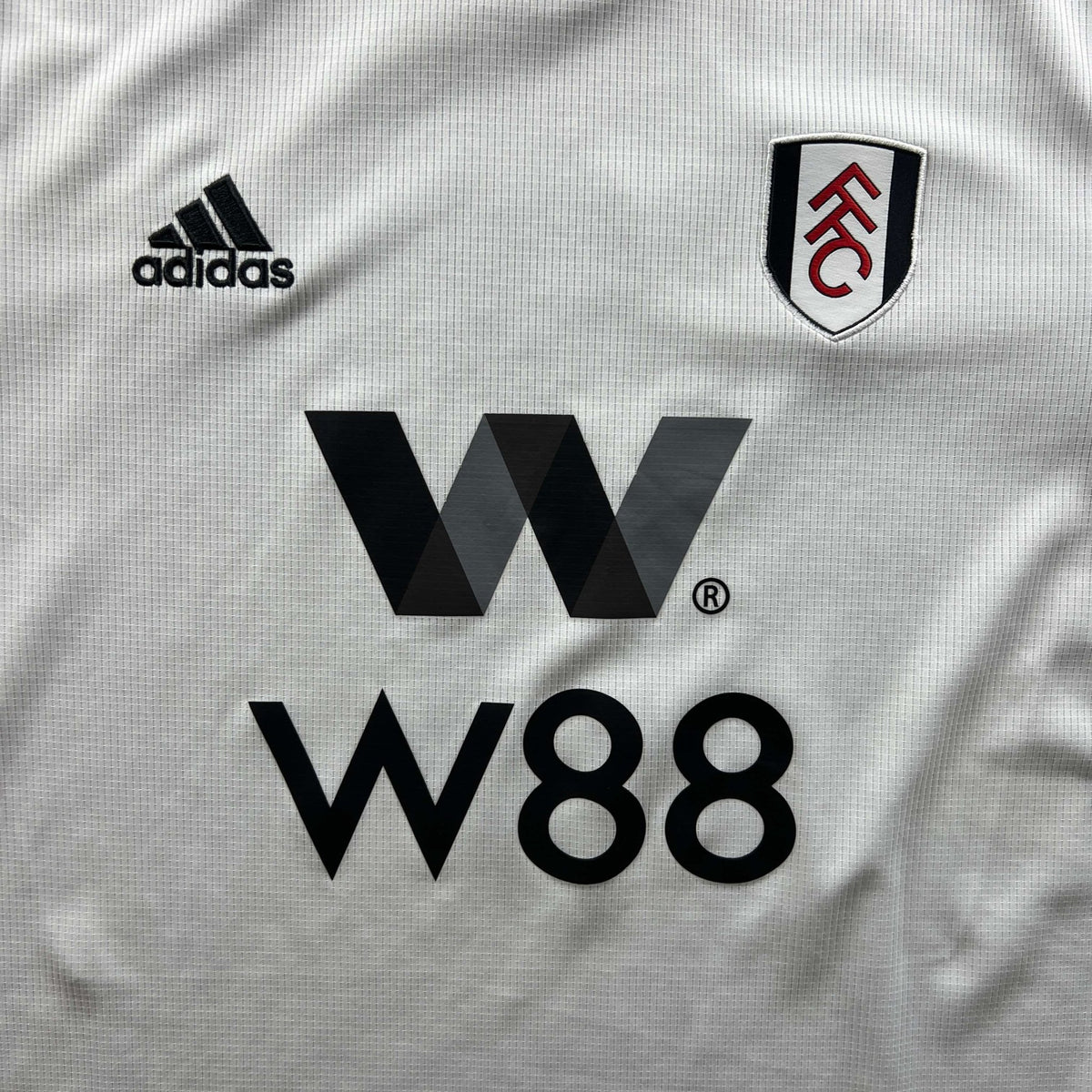 Fulham 2022-23 Adidas home „Get Involved #1” football shirt size L