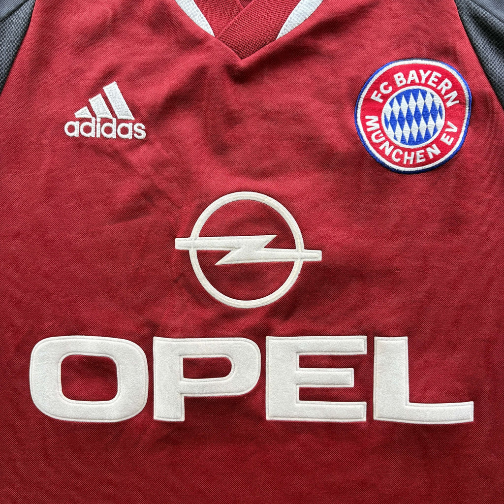 Bayern München 2001-02 Adidas home football shirt size M