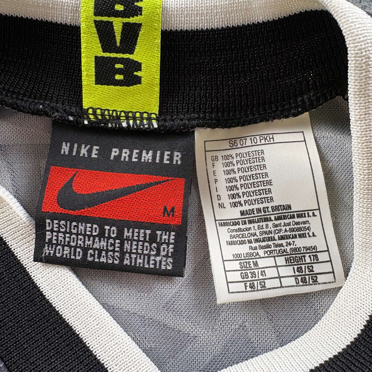 Borussia Dortmund 1995-96 Nike away football shirt size M