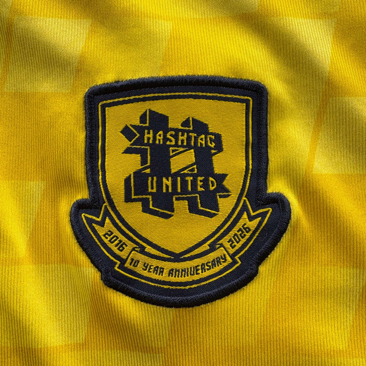Hashtag United 2025-26 VX3 home football shirt size M