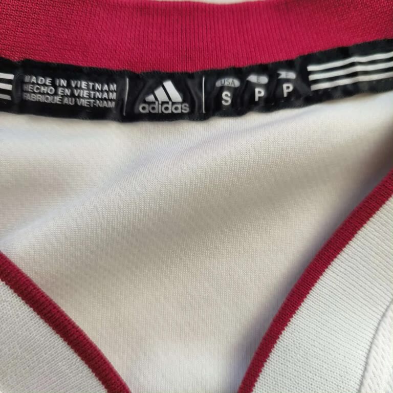 Miami Heat LeBron James Adidas Swingman home NBA jersey size S