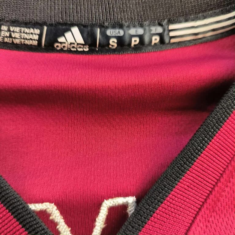 Miami Heat LeBron James Adidas Swingman alternate NBA jersey size S