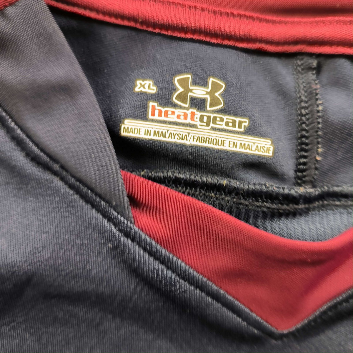 Hannover 2011-12 Under Armour training football shirt size XL