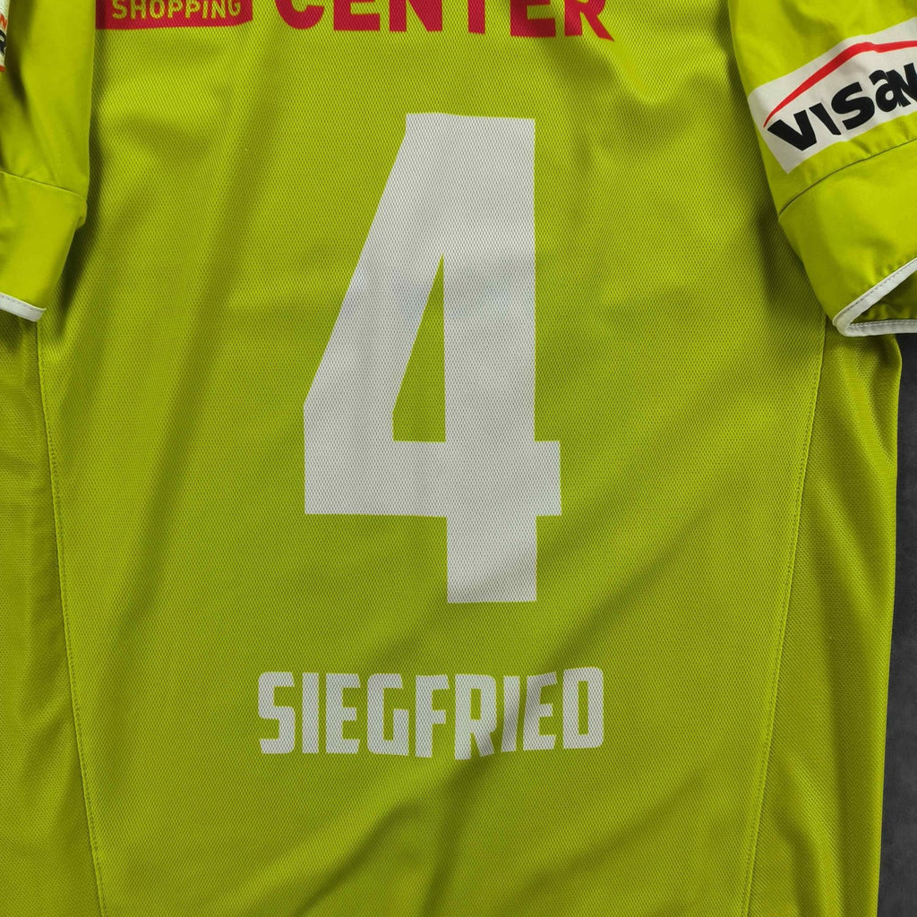 FC Thun 2012-13 Erima vendég Michael Siegfried foci mez M-es