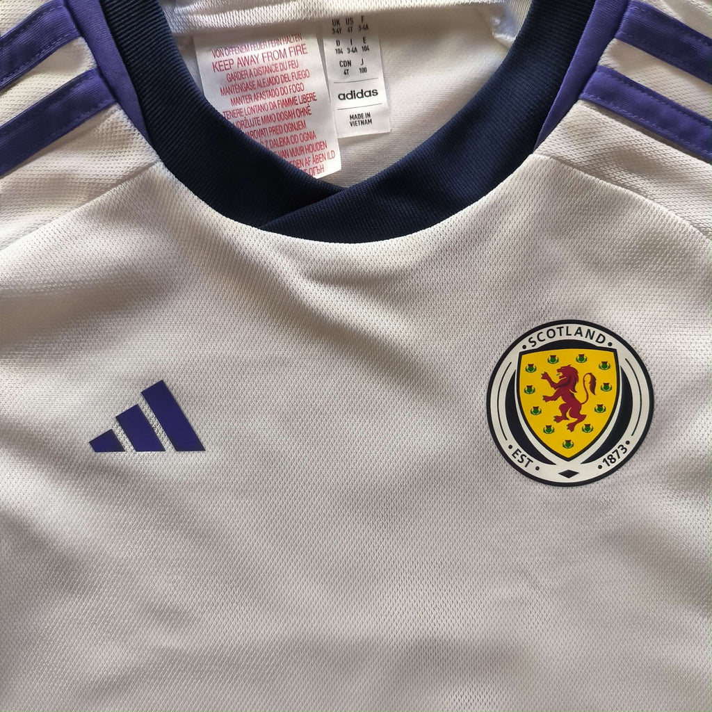 Scotland 2022-24 Adidas away football shirt size 104