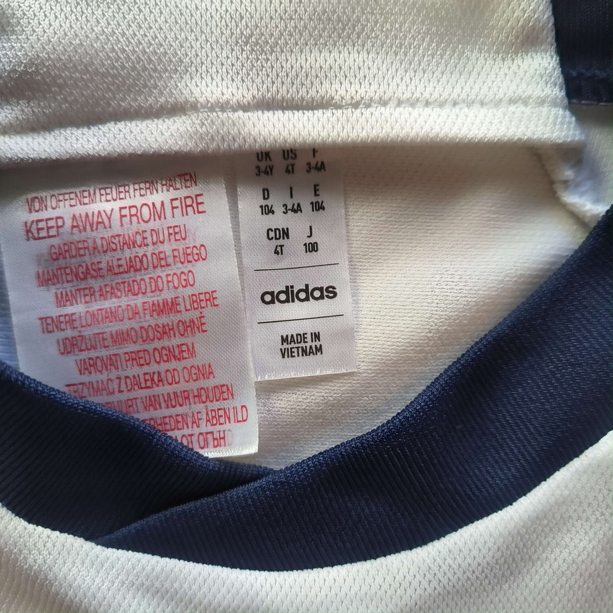 Skócia 2022-24 Adidas vendég foci mez gyerek 104-es