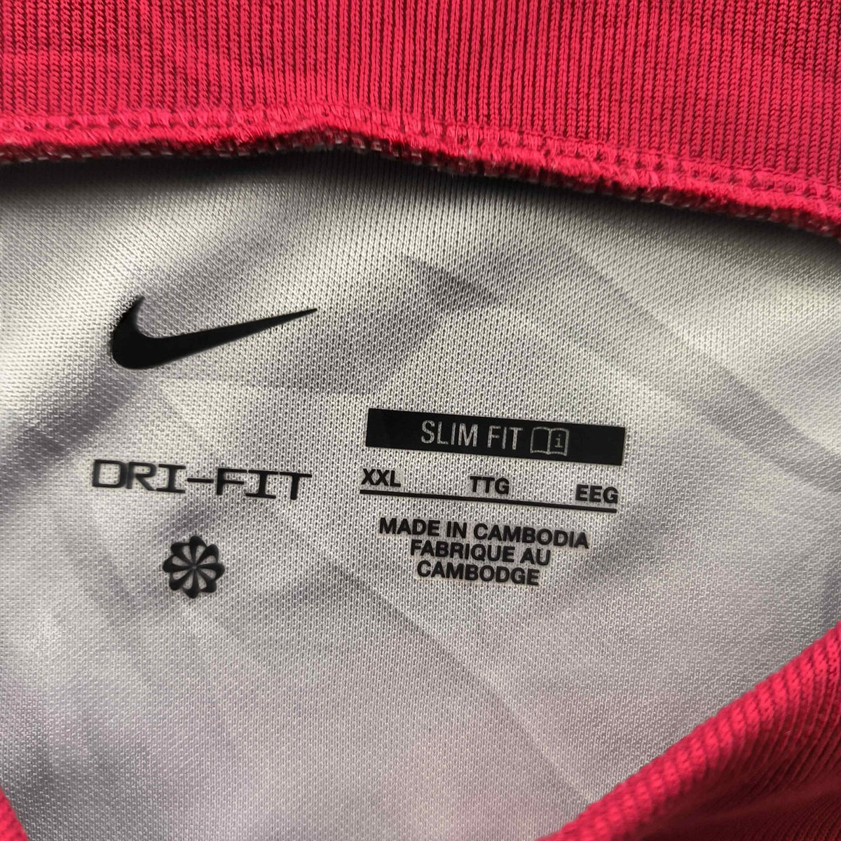 Liverpool 2022-23 Nike training football shirt size XXL