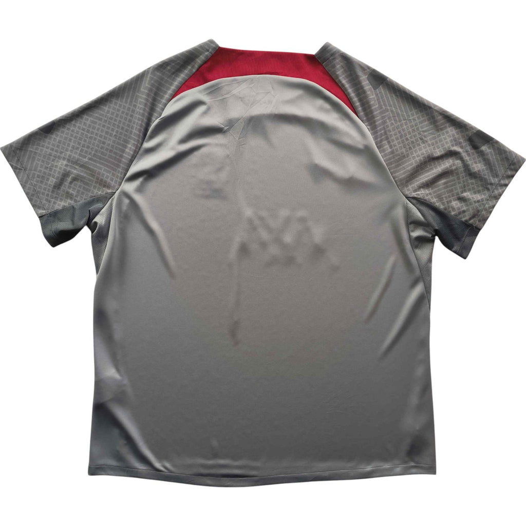 Liverpool 2022-23 Nike training football shirt size XXL