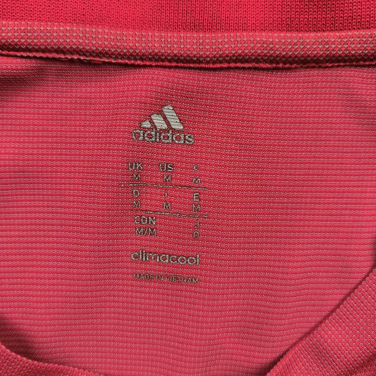 Manchester United 2016-17 Adidas training foci mez M-es