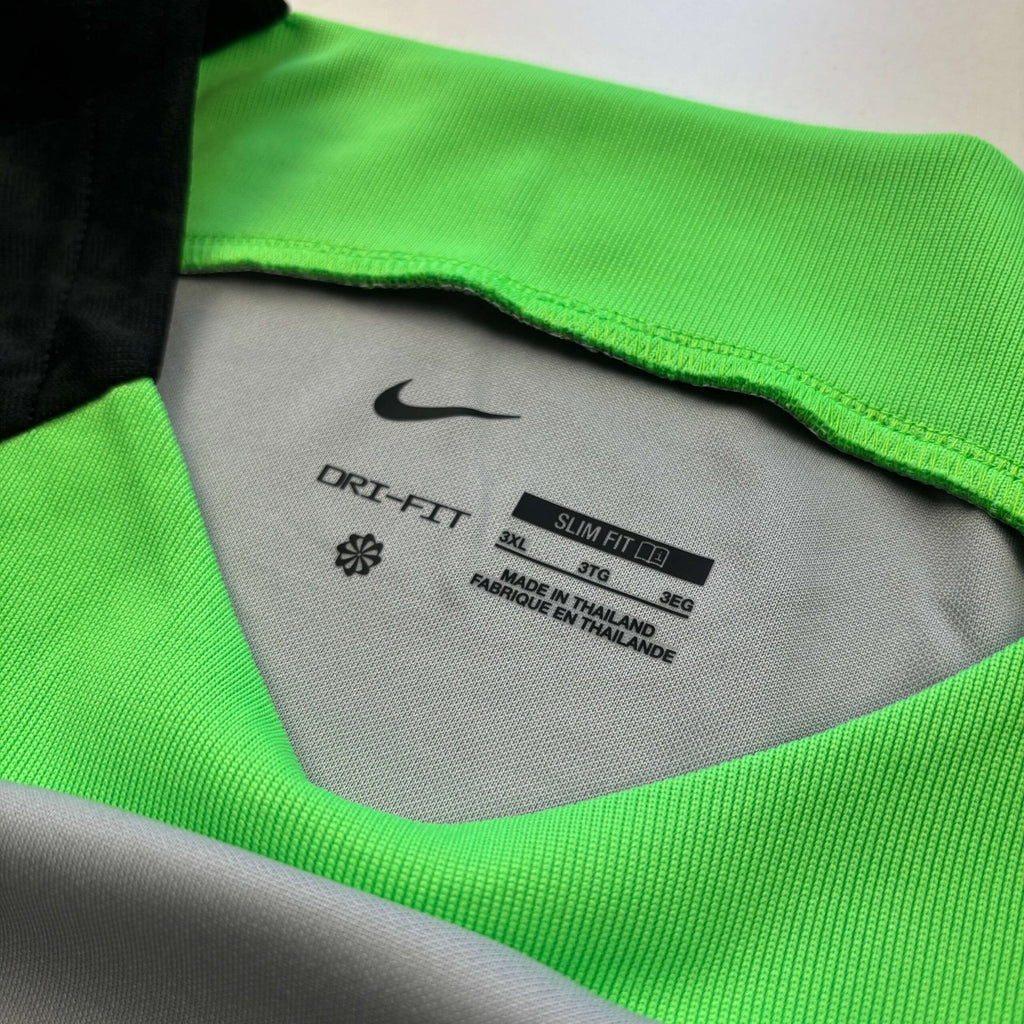 Liverpool 2023-24 Nike training *NEW* football shirt size 3XL