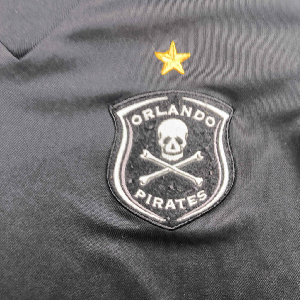 Orlando Pirates Adidas retro football shirt size XS