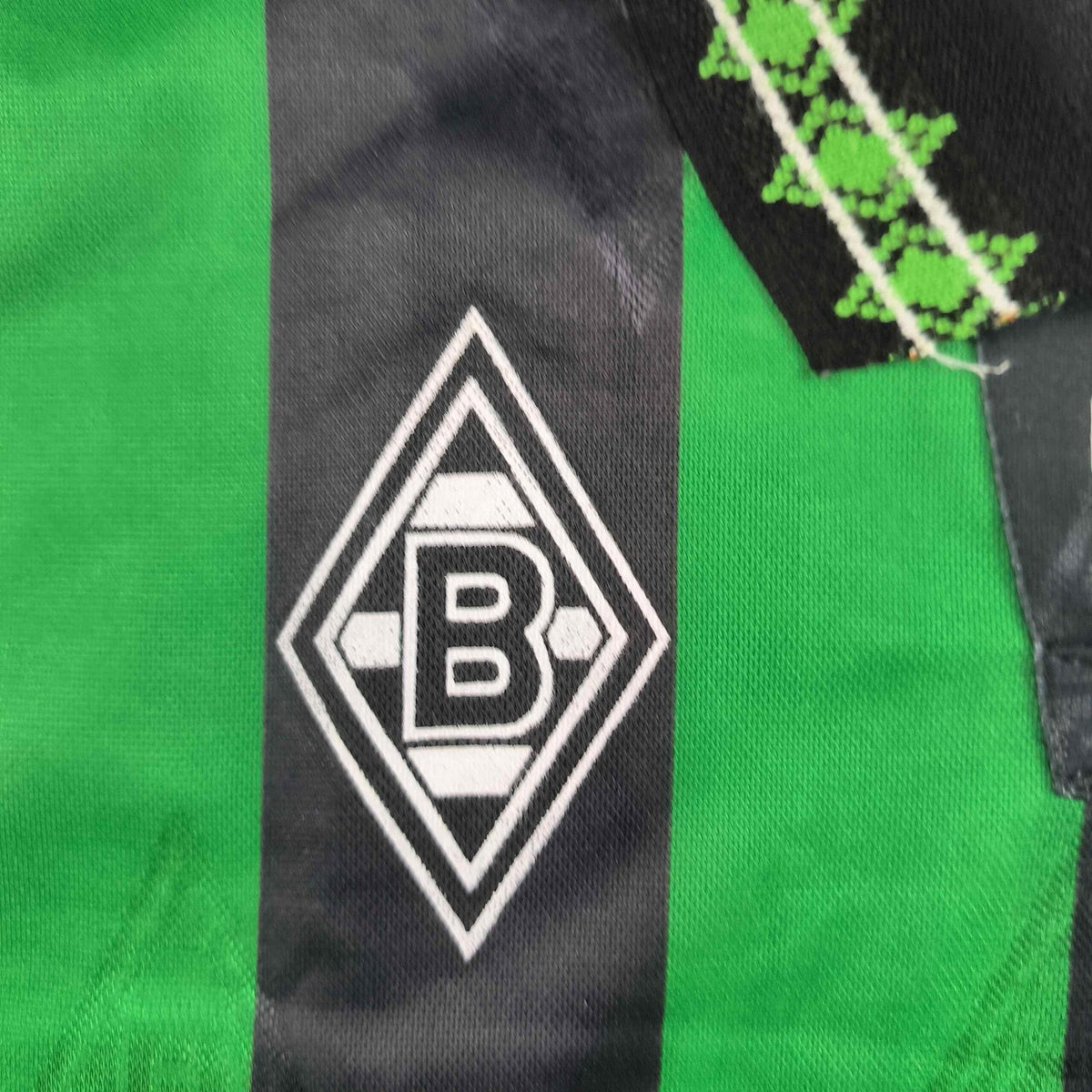 Borussia Mönchengladbach 1995-96 Reebok away long sleeve football shirt size XL