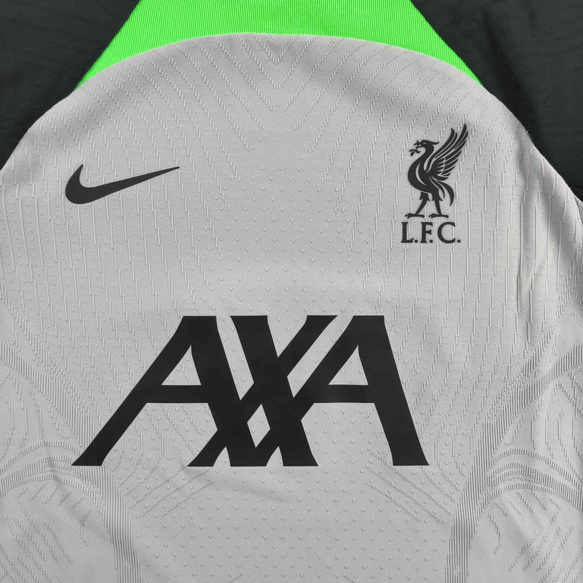 Liverpool 2023-24 Nike Strike training *Új* foci mez S-es