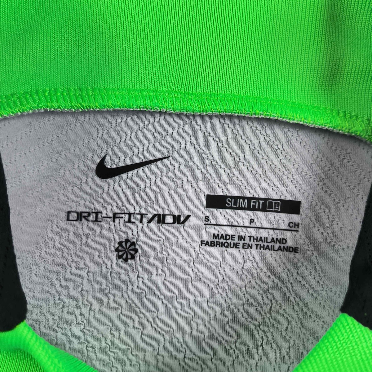 Liverpool 2023-24 Nike Strike training *Új* foci mez S-es