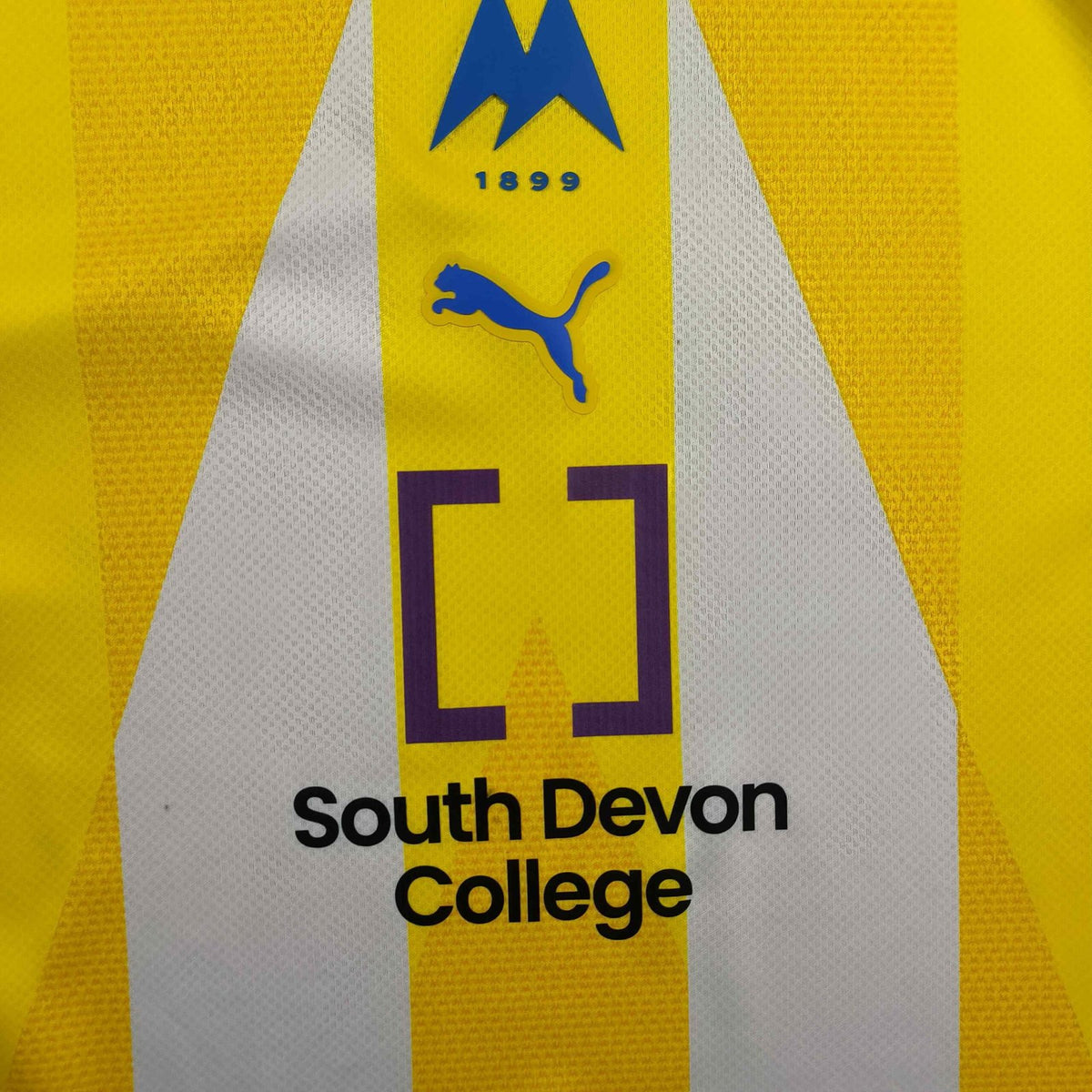 Torquay United 2023-24 Puma home football shirt size XL