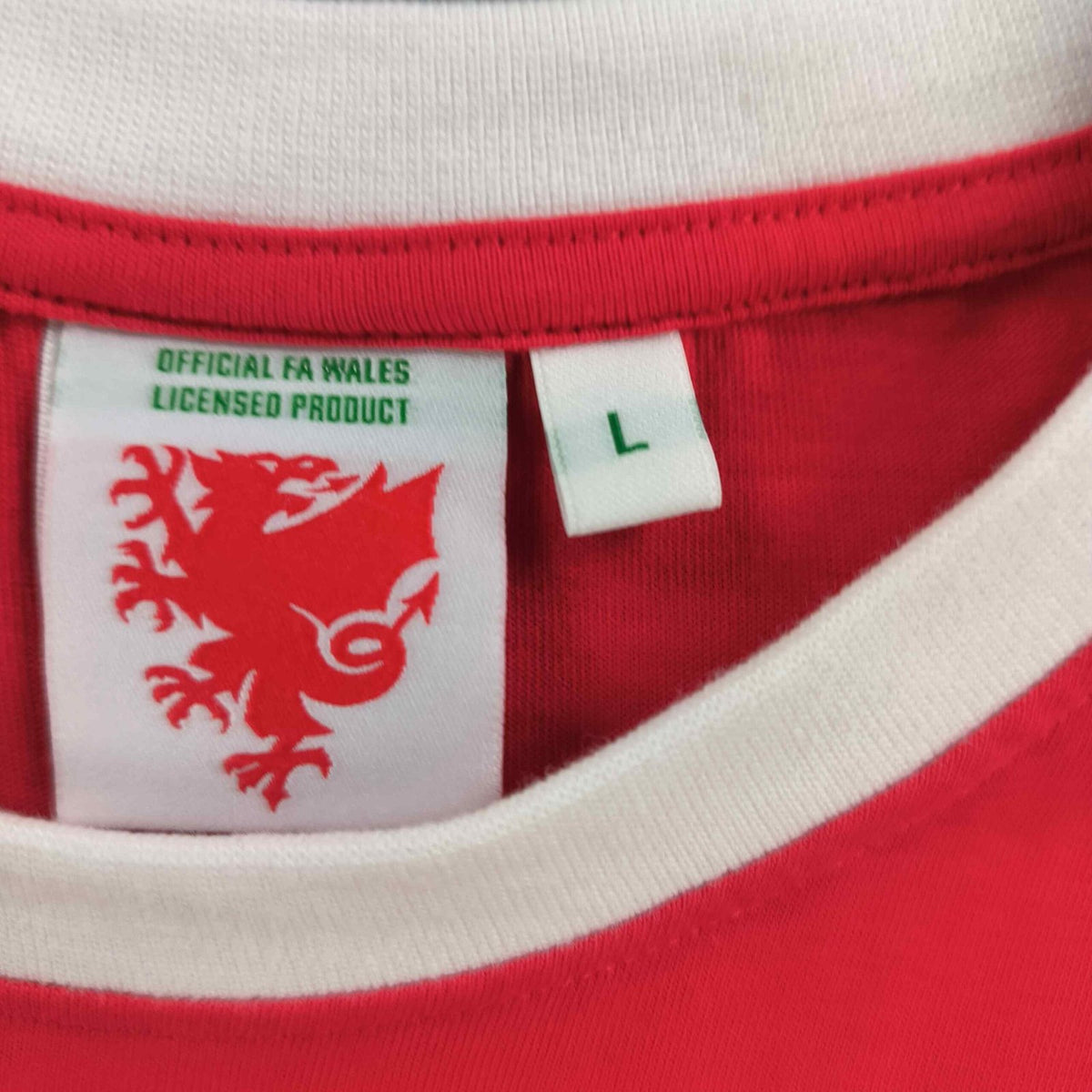 Wales hazai retro foci mez L-es