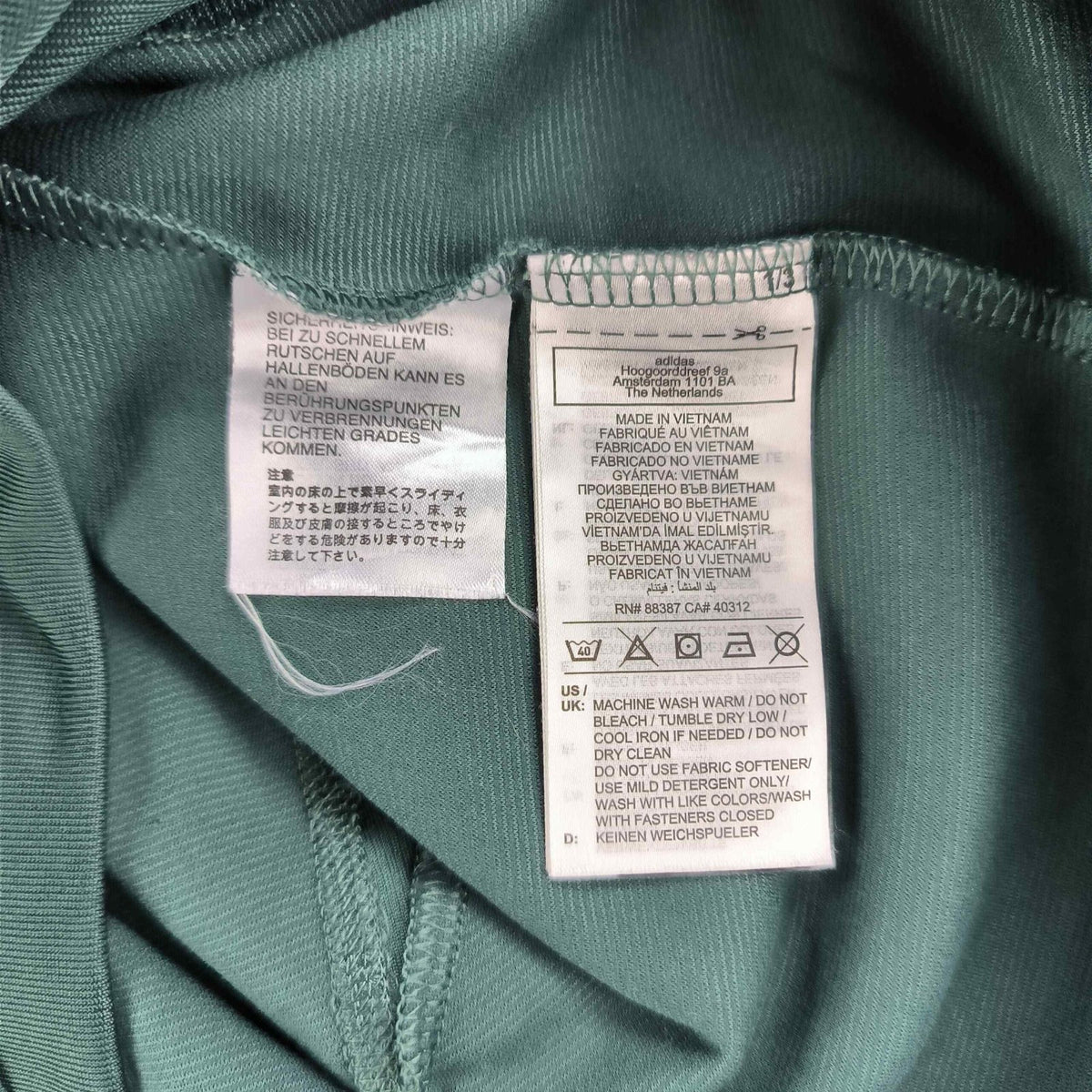 Celtic 2023-24 Adidas training felső gyerek XL-es
