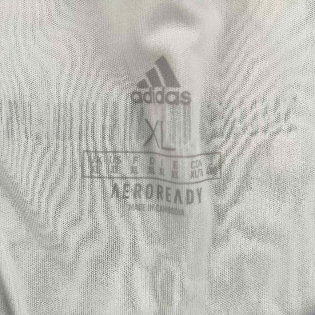 Juventus 2019-20 Adidas training football shirt size XL