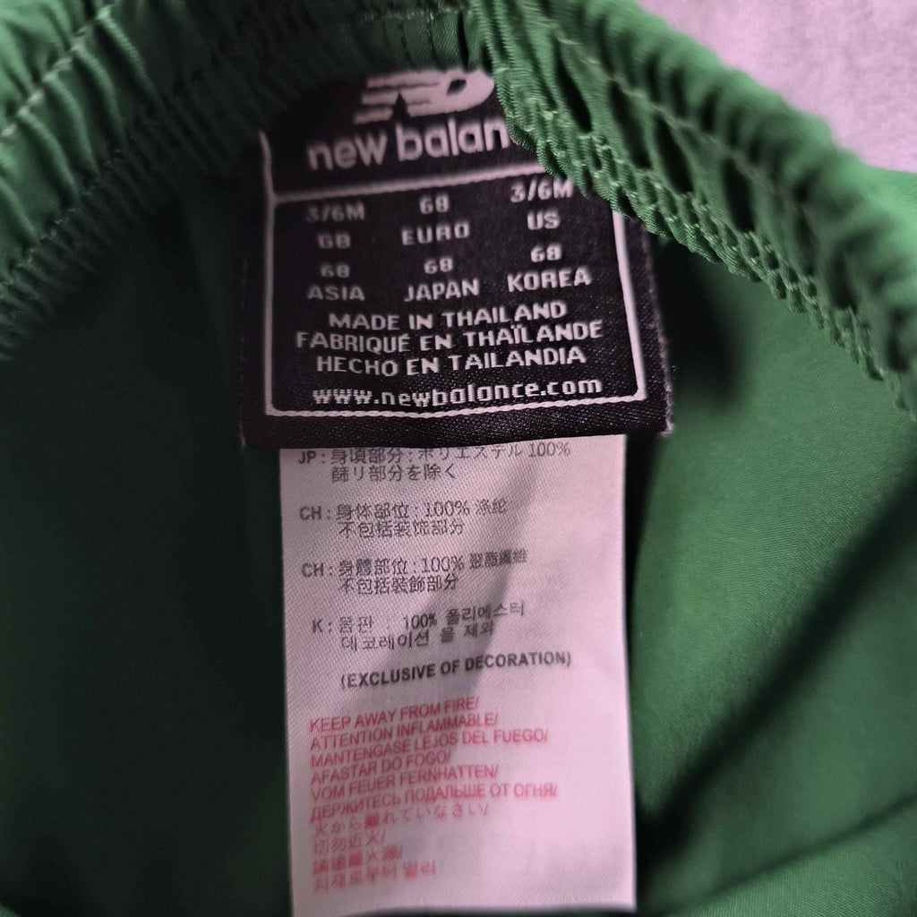 Celtic 2017-18 New Balance away football shorts size 92