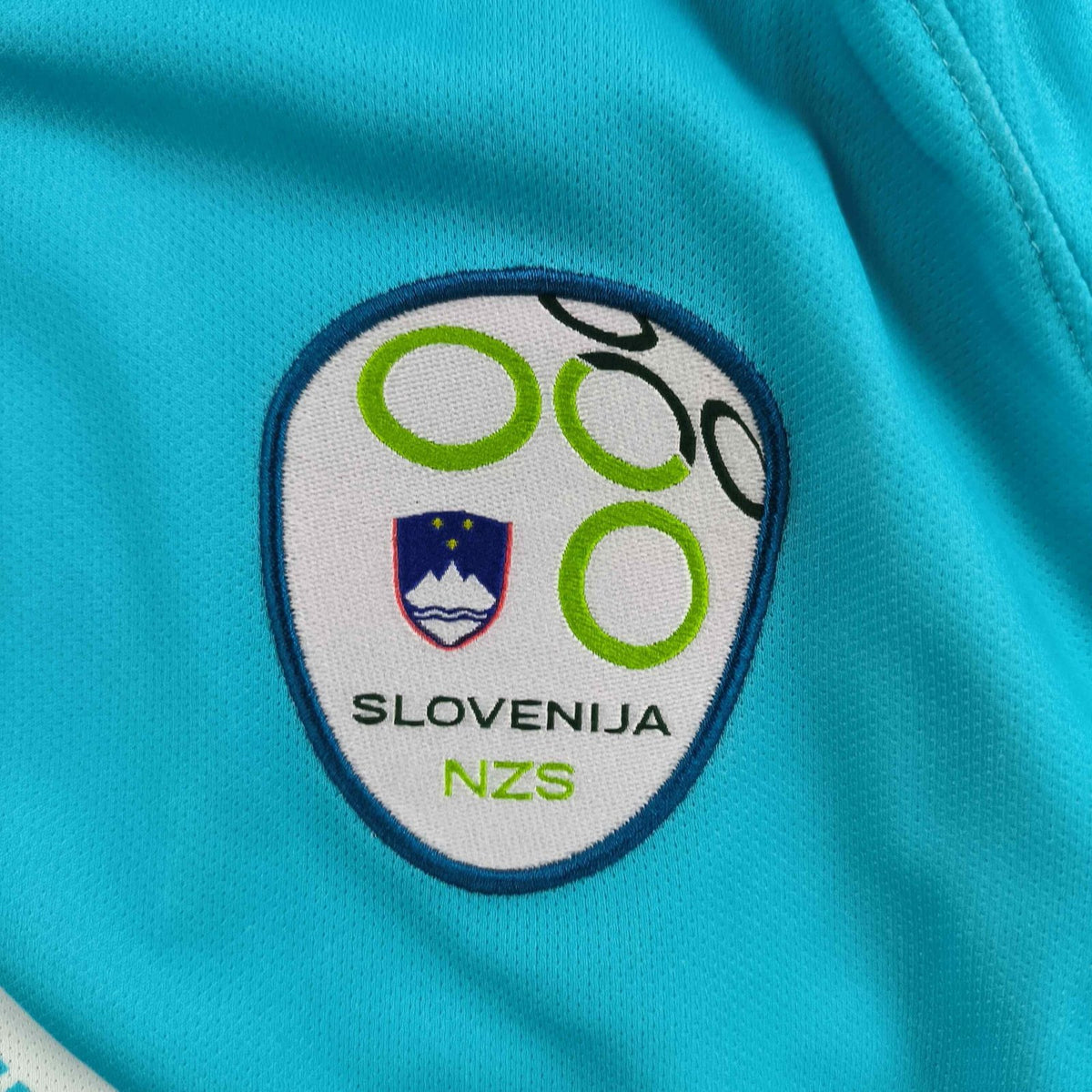 Slovenia 2016-17 Nike home #15 *Signed* football shirt size S