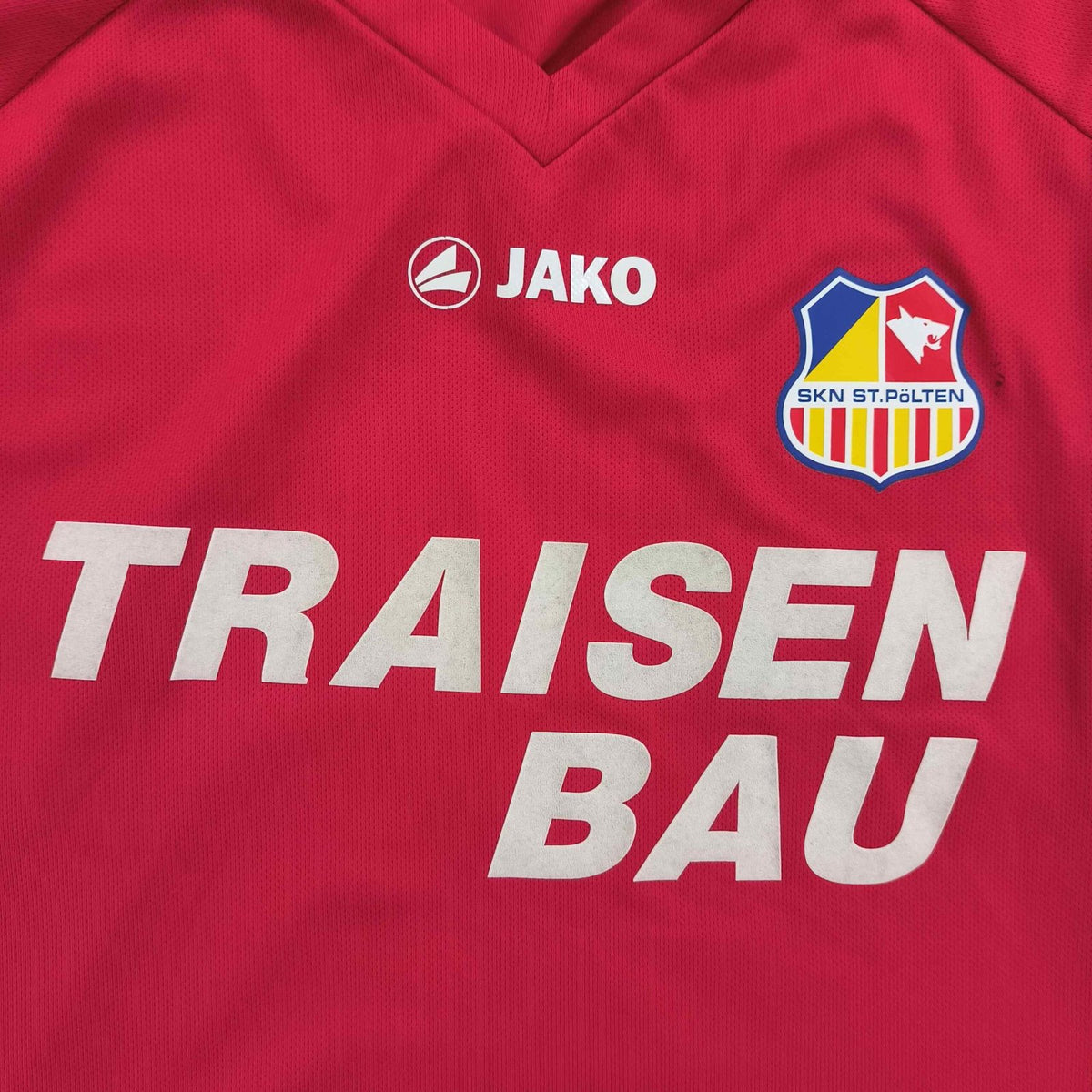 St. Pölten 2013-14 Jako vendég #2 foci mez XL-es