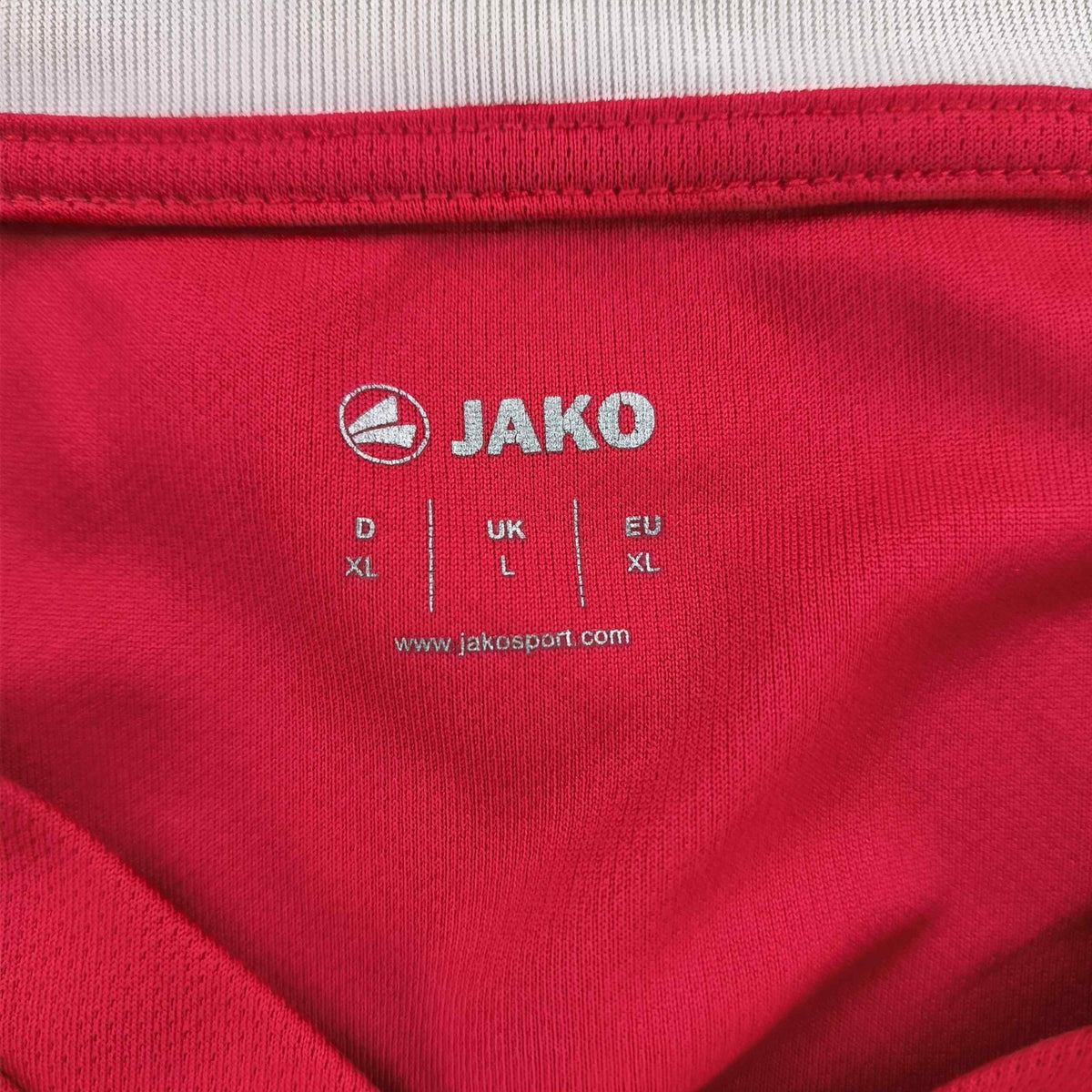 St. Pölten 2013-14 Jako vendég #2 foci mez XL-es
