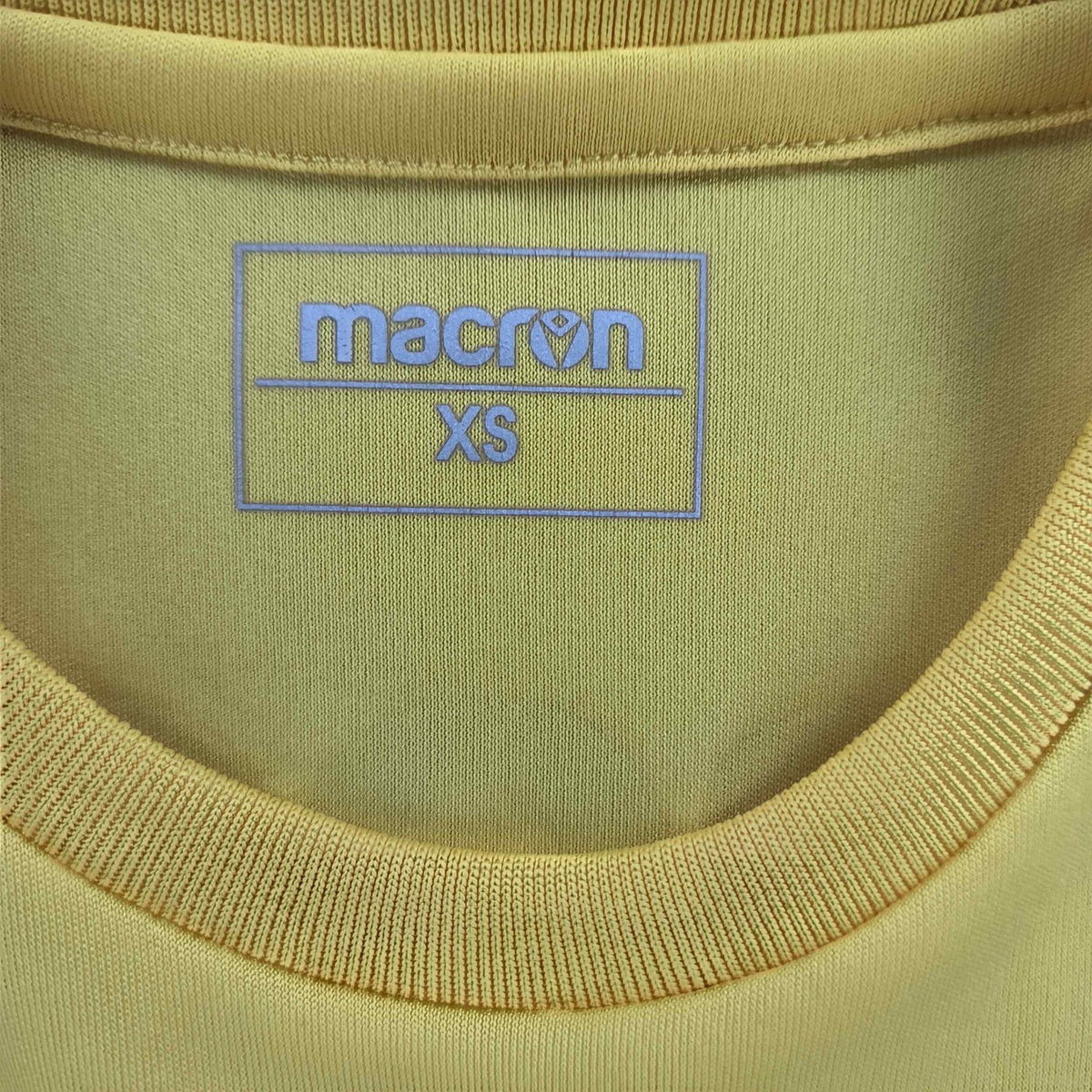 St. Pölten 2019-20 Macron training *Signed* football shirt size XS