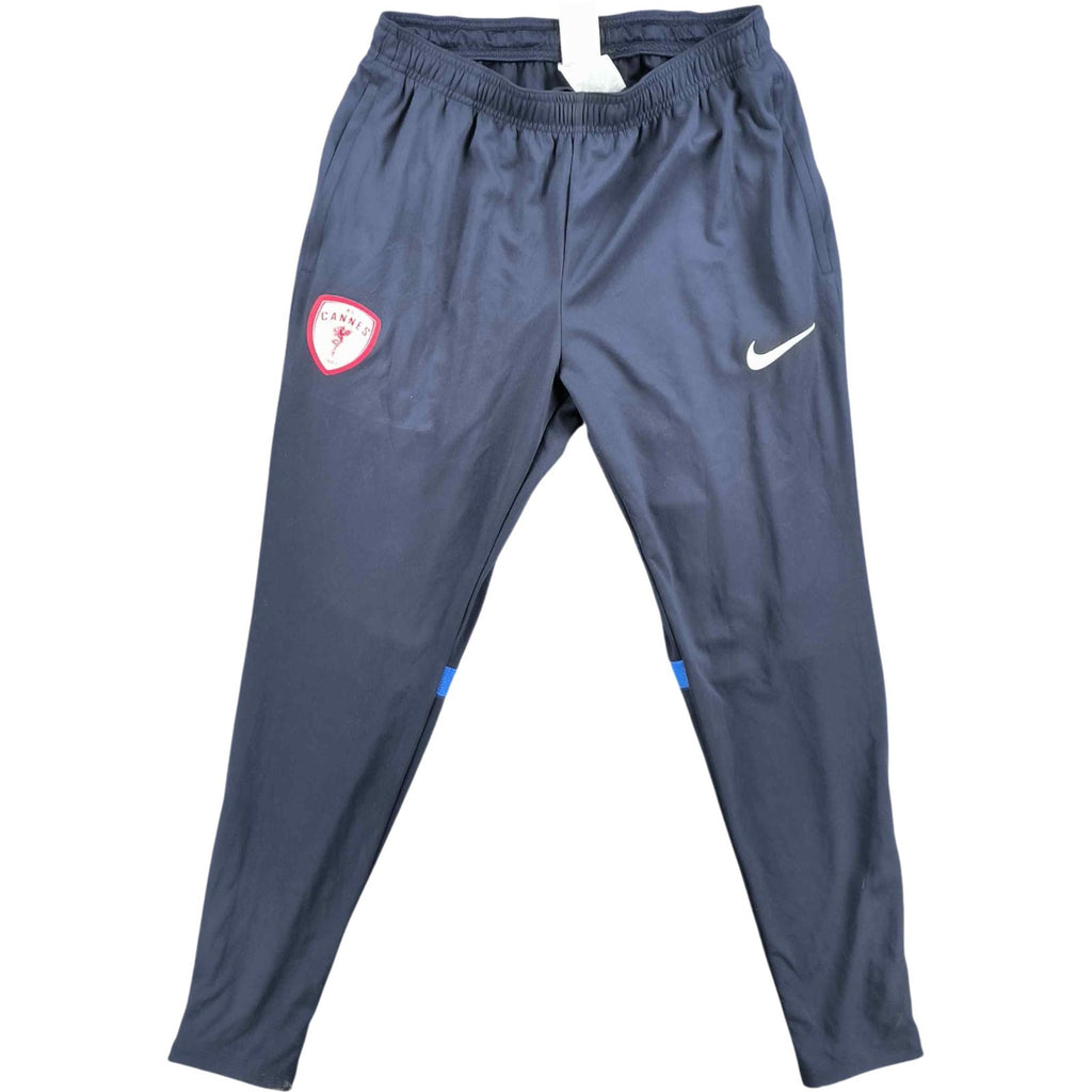 Cannes 2022-23 Nike shorts size M