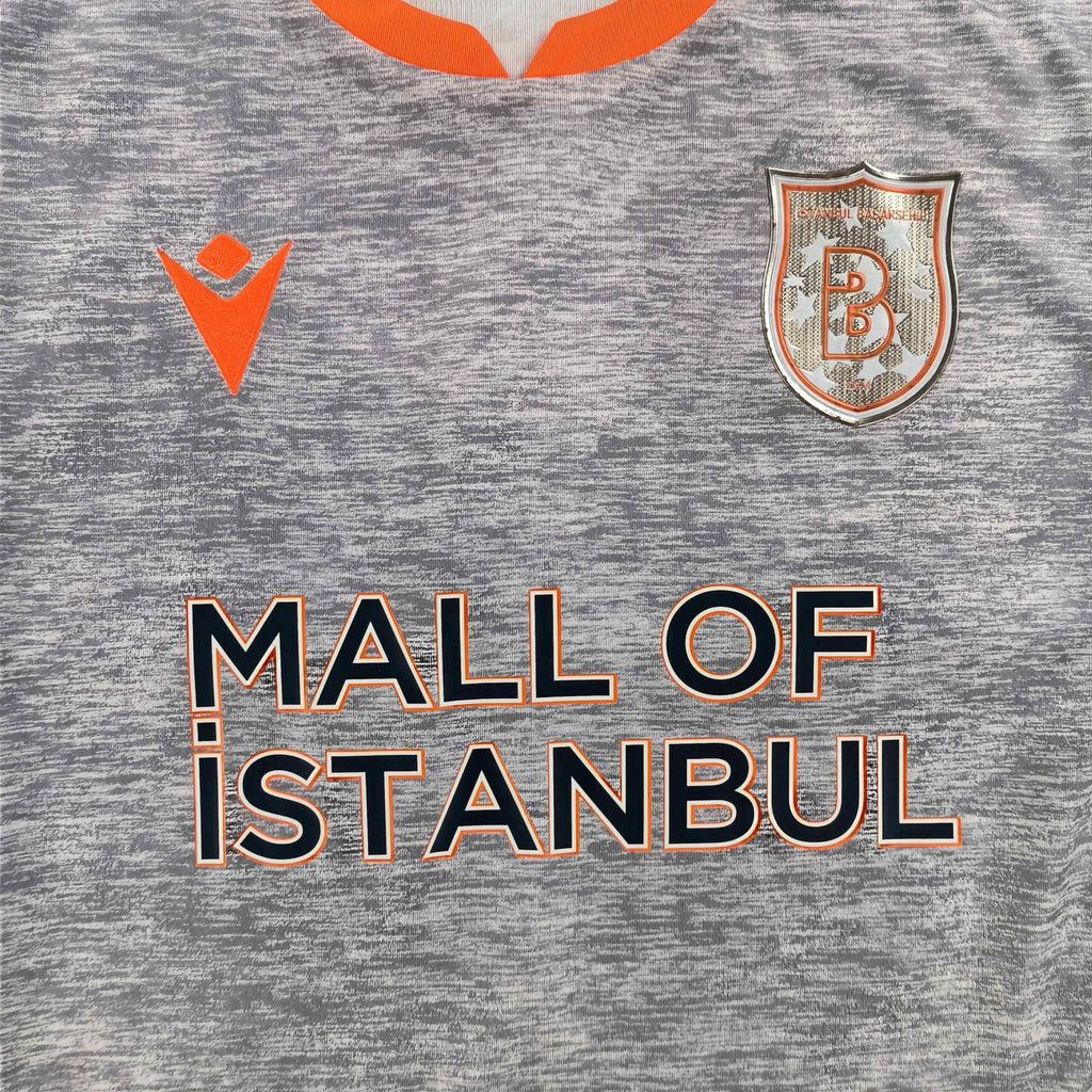 Istanbul Basaksehir 2019-20 Macron third Enzo Crivelli football shirt size M