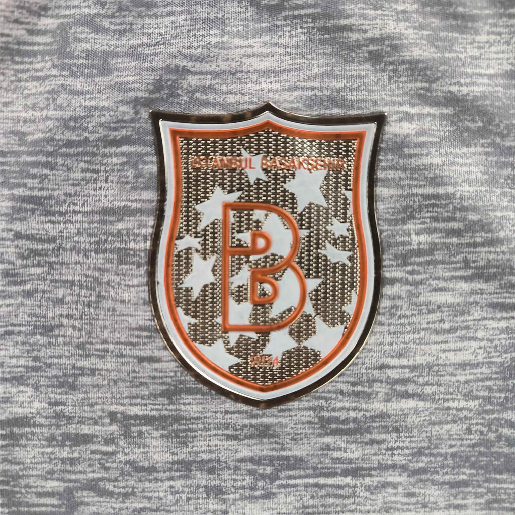 Istanbul Basaksehir 2019-20 Macron third Enzo Crivelli football shirt size M