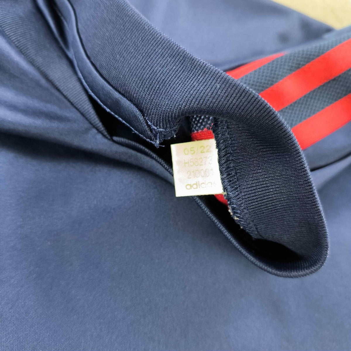 Ajax 2022-23 Adidas training foci mez S-es