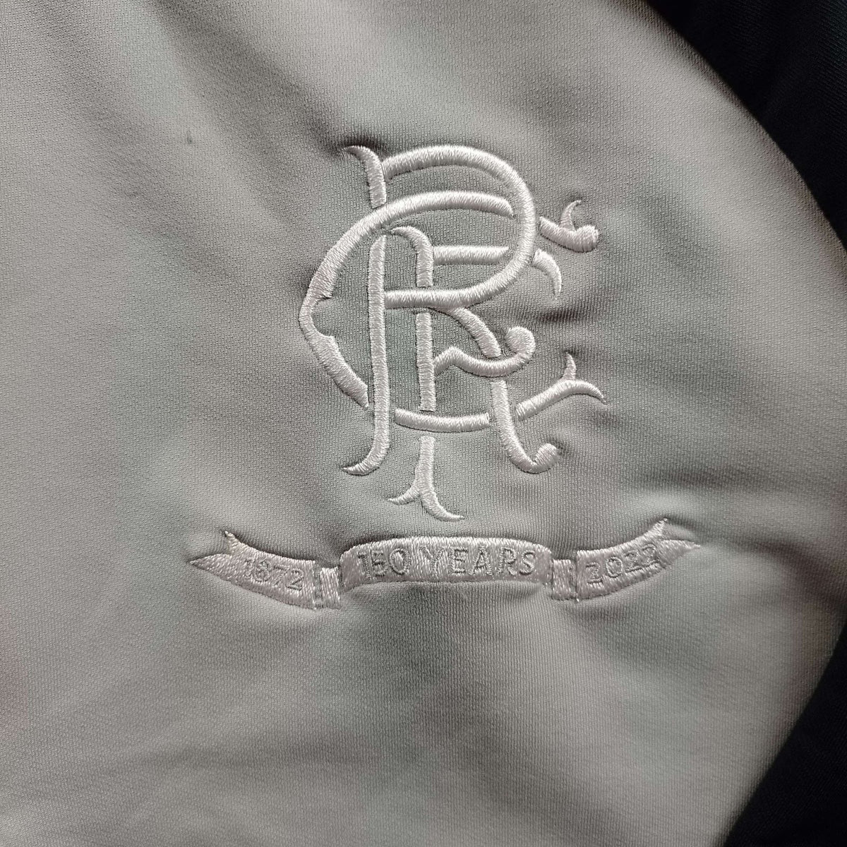 Rangers 2022-23 Castore training top size S