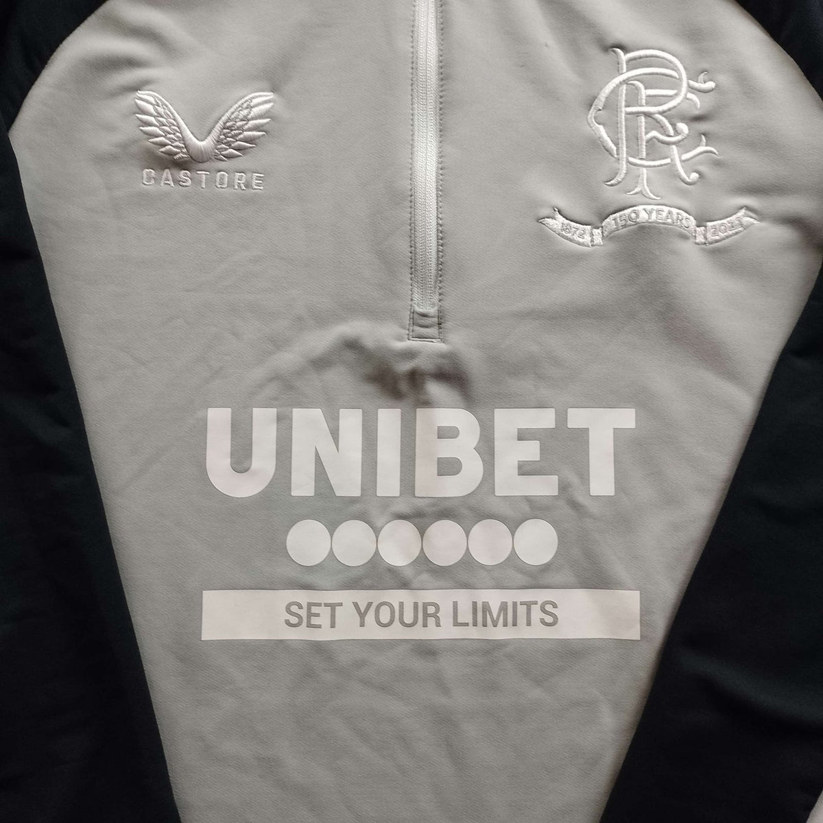Rangers 2022-23 Castore training top size S