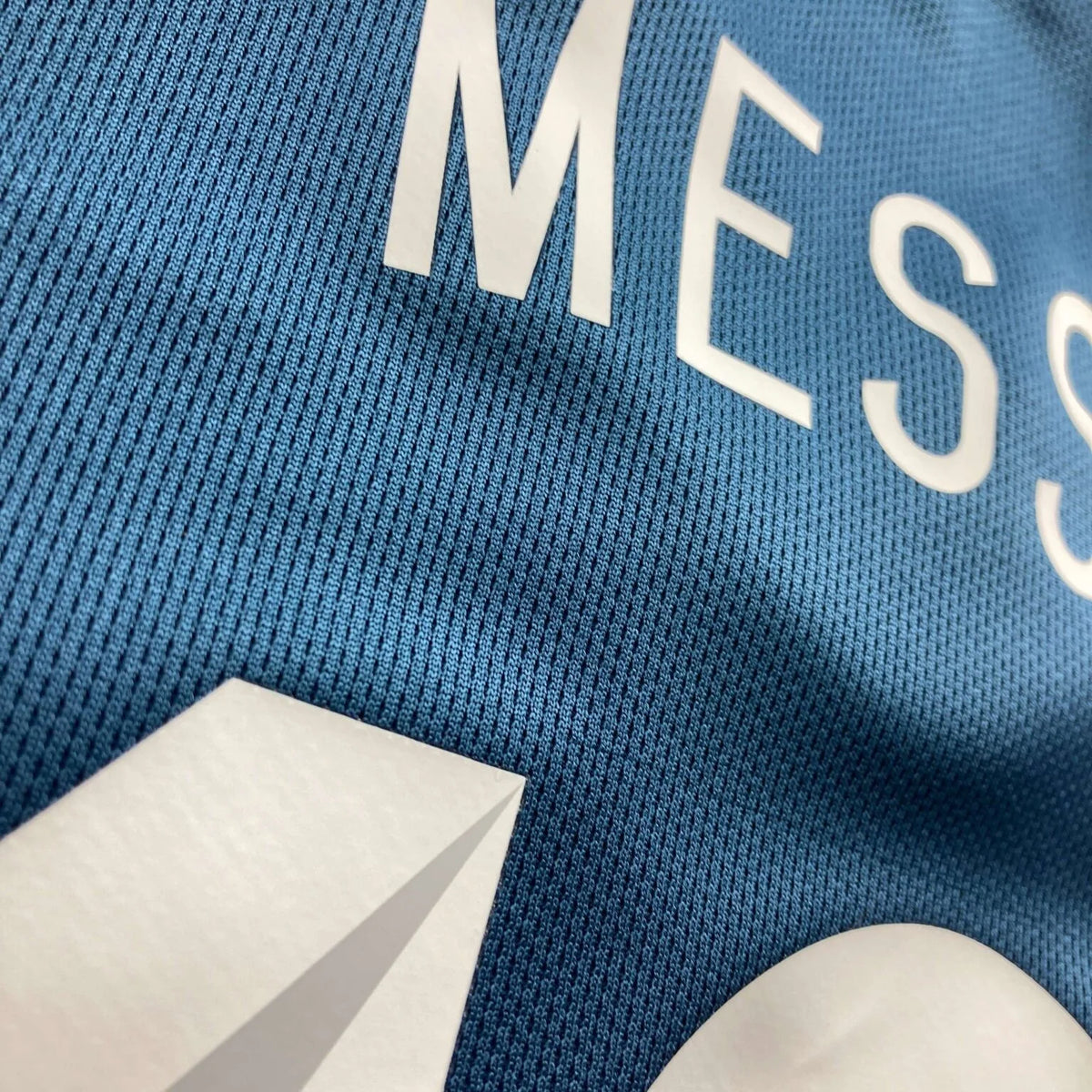 Argentína 2015-17 Adidas vendég Lionel Messi foci mez S-es