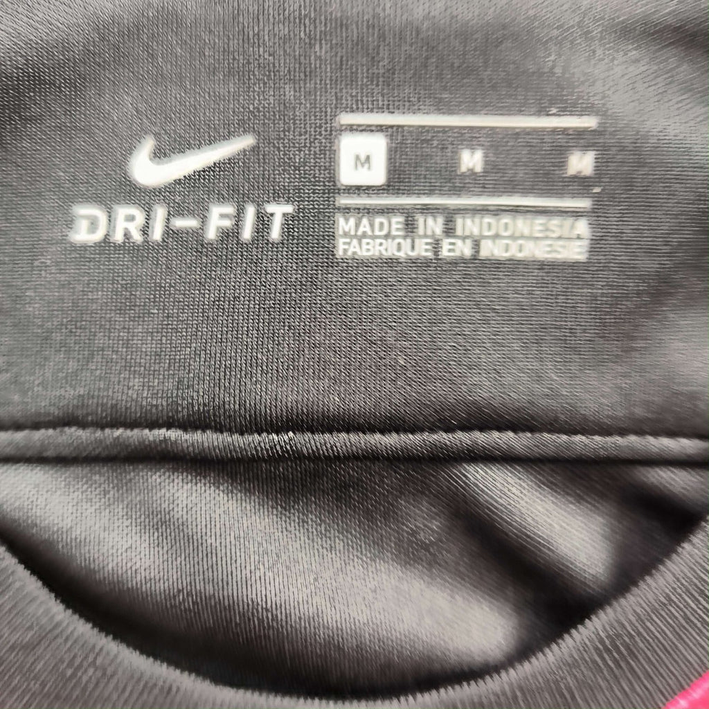 Barcelona 2019-20 Nike european goalkeeper football shirt size M