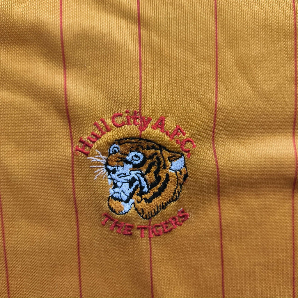 Hull City 1982-84 Admiral home football shirt size M